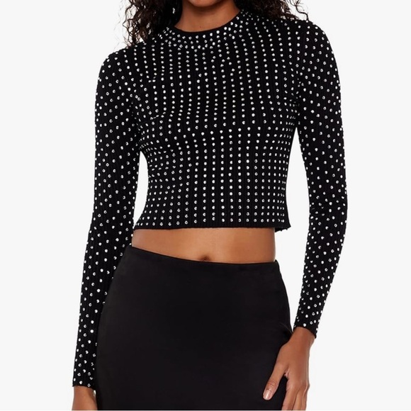 NWT Forever 21 Women's Rhinestone Cropped Sweater Top S - Picture 1 of 11